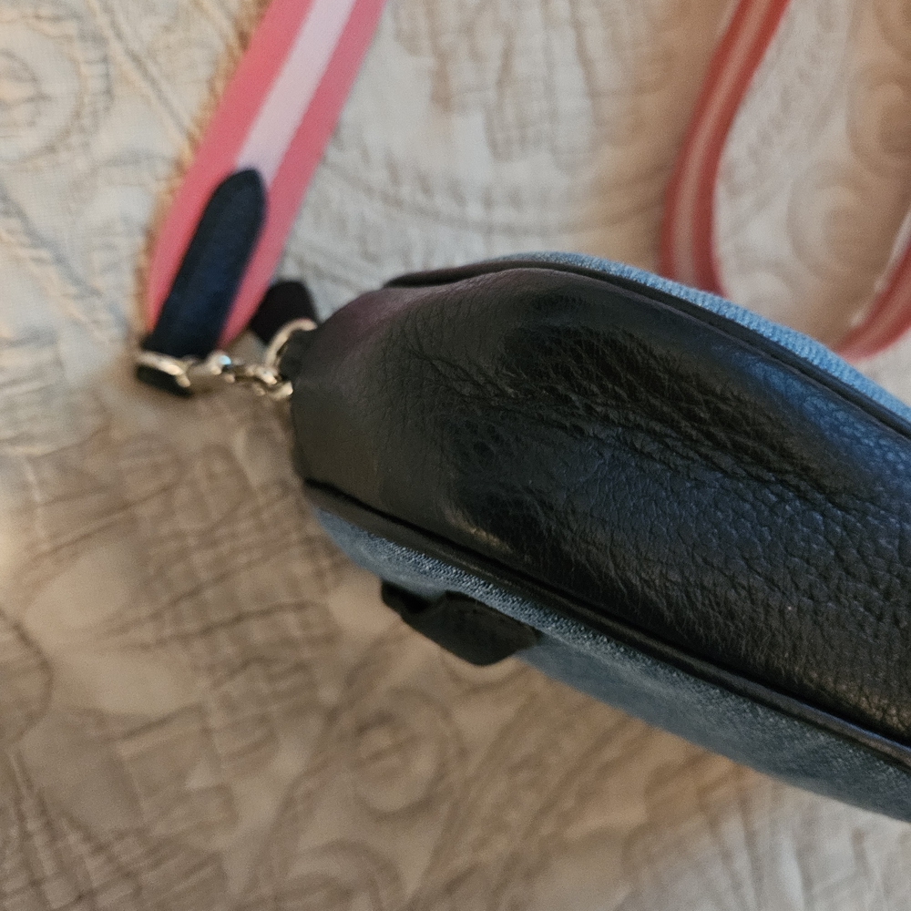 Rare EUC Coach Denim Crossbody Bag with Pink Strap 2 Way Mini Bag No Call Outs! - Picture 4 of 16